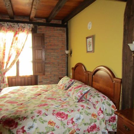 Posada La Venta De Quijas Exterior foto