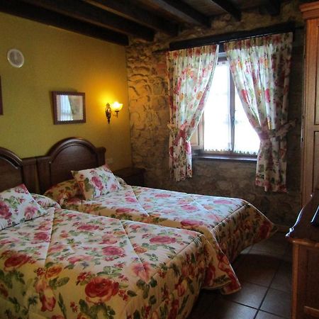 Posada La Venta De Quijas Exterior foto